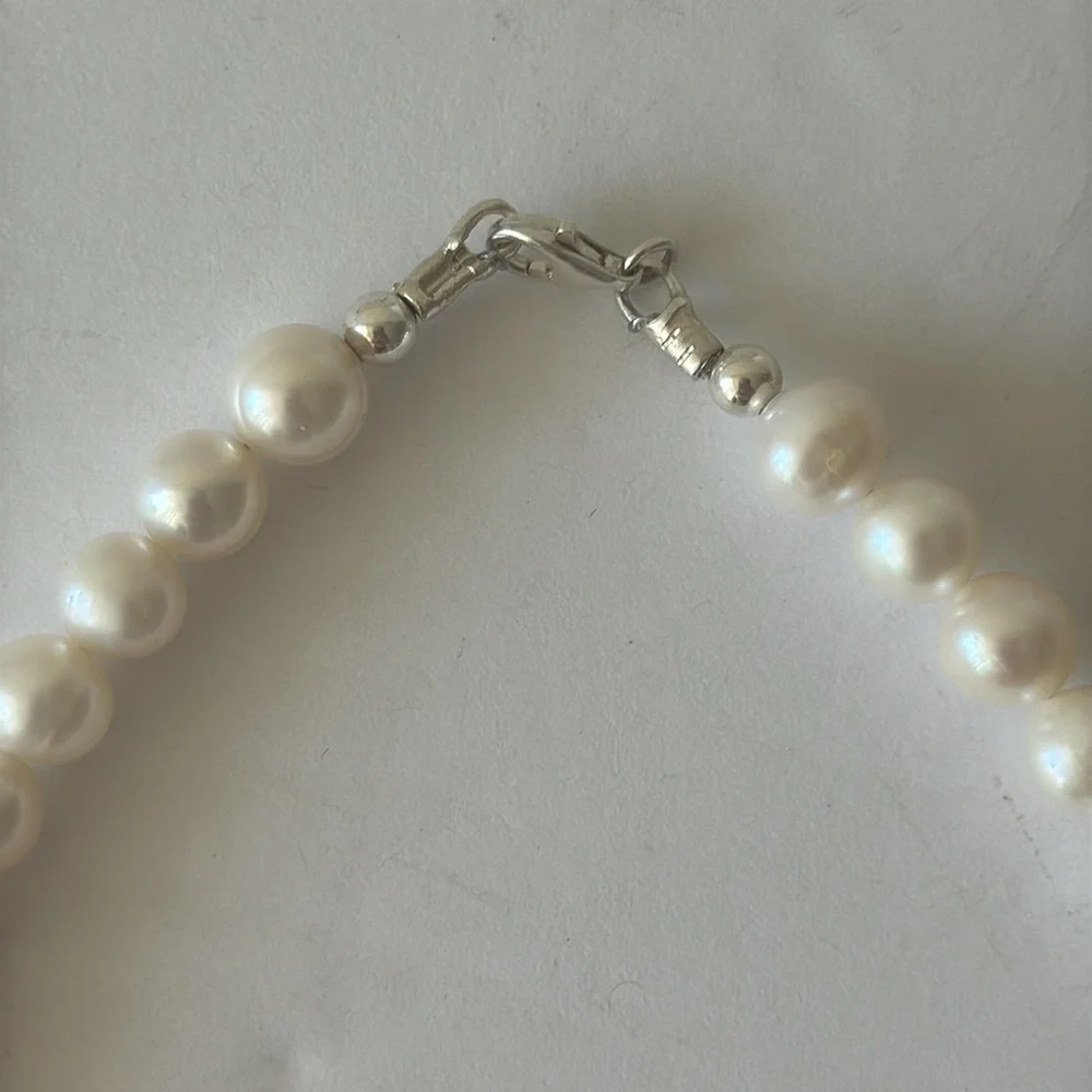 Freshwater White Pearl Necklace with 925 Sterling Silver Round Filigree Pendant